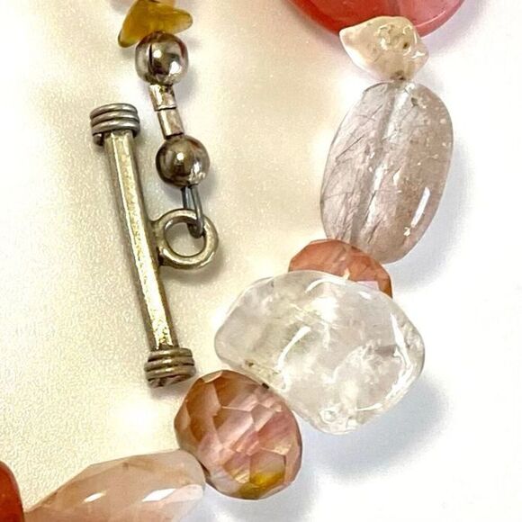 UF# Lovely Natural & polished Quartz Necklace - Picture 7 of 10